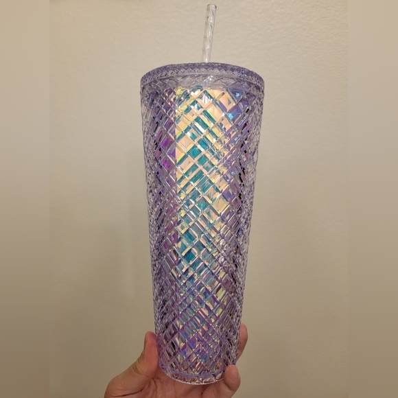 NWT Starbucks 2022 LATAM Holiday Jeweled Iridescent Venti Tumbler Cup - Picture 2 of 6